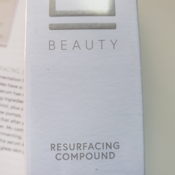 U beauty  resurfacing compound. 1.0 fl.oz NWOT - Picture 2 of 4